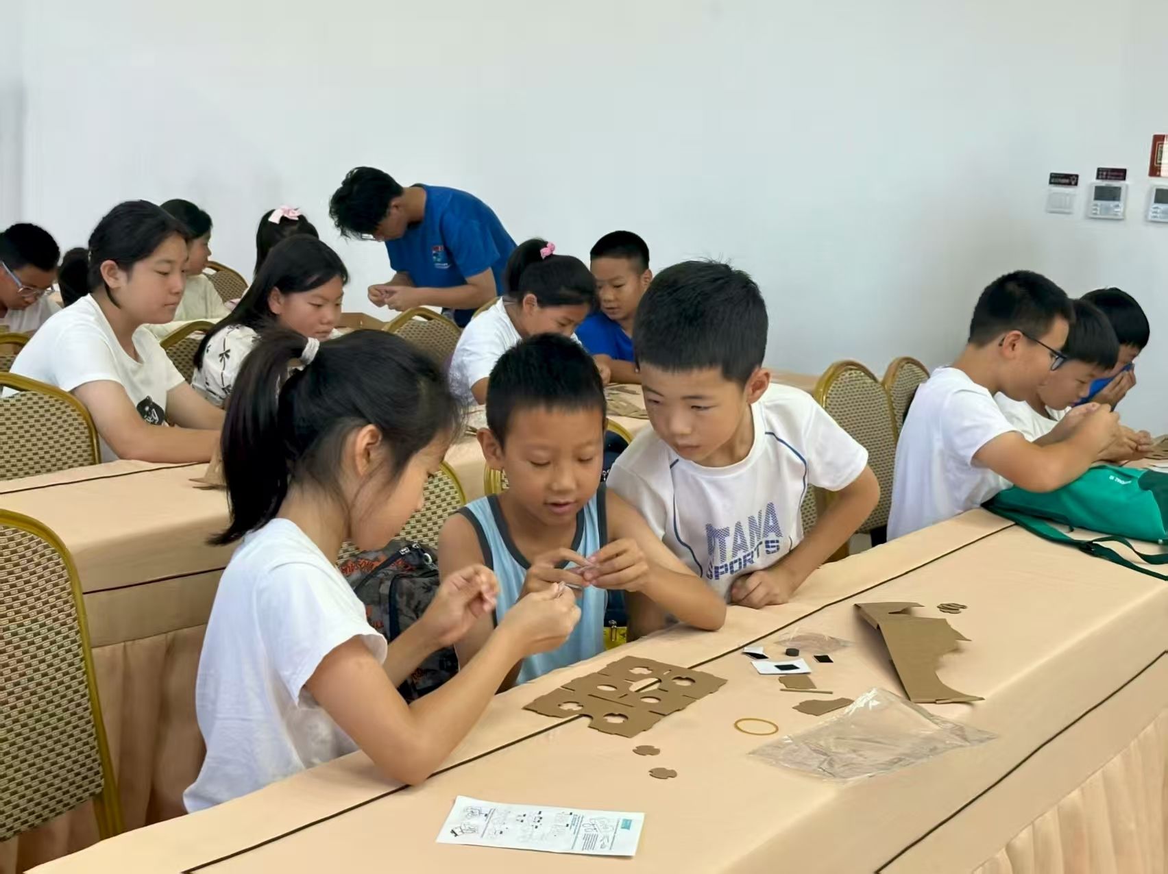 科技1.jpg