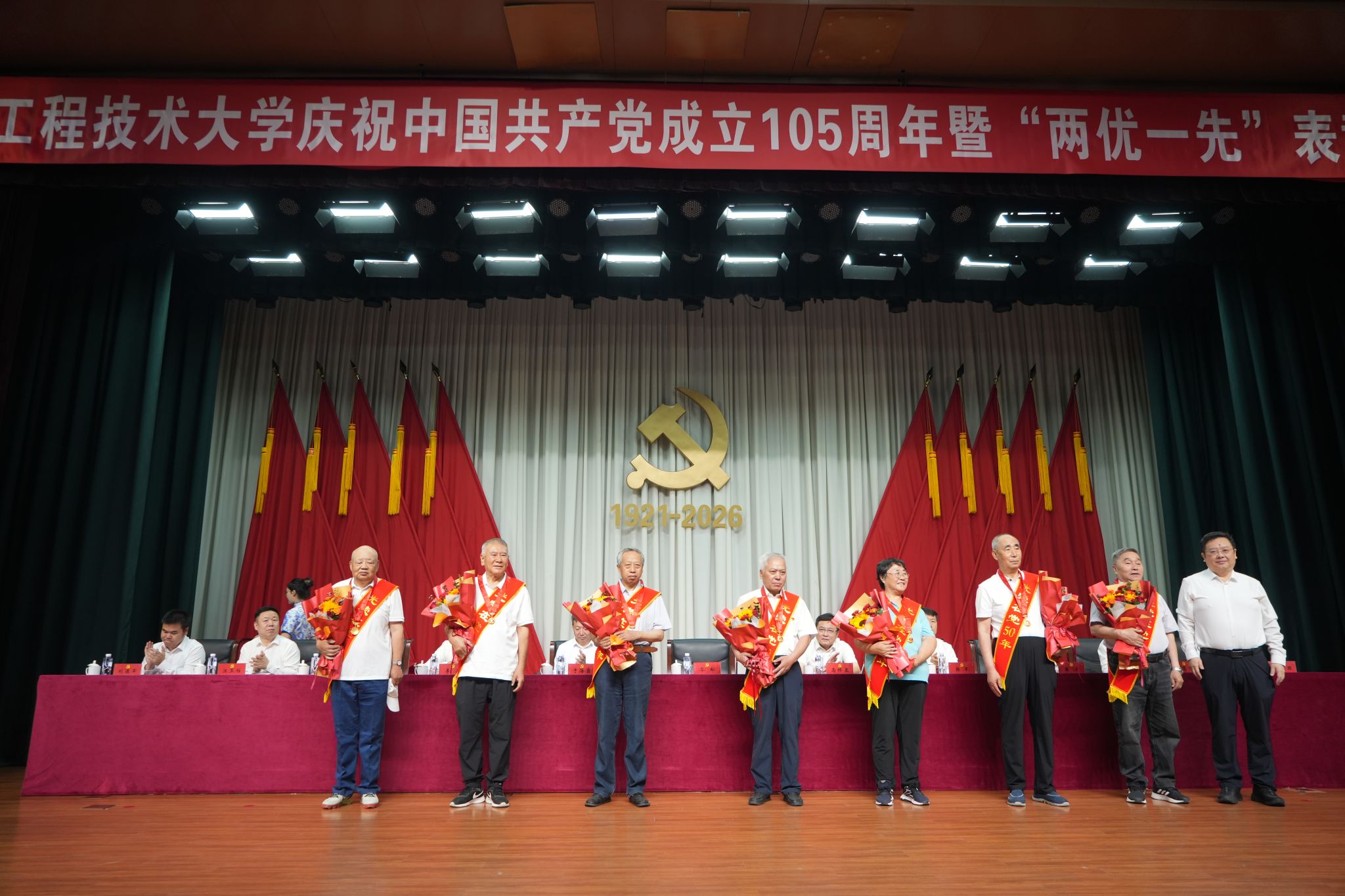 合1.JPG